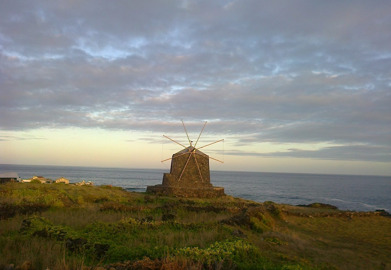Windmills beside the airstrip at Vila do Corvo