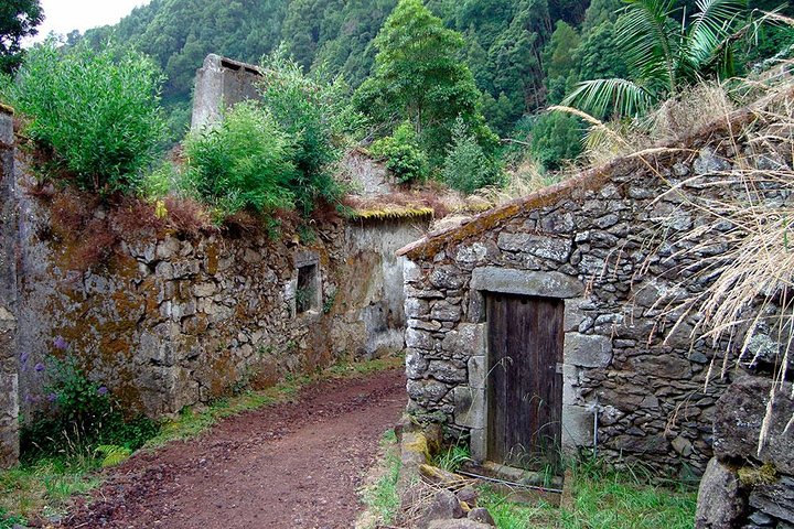 Sanguinho Hike from Ponta Delgada