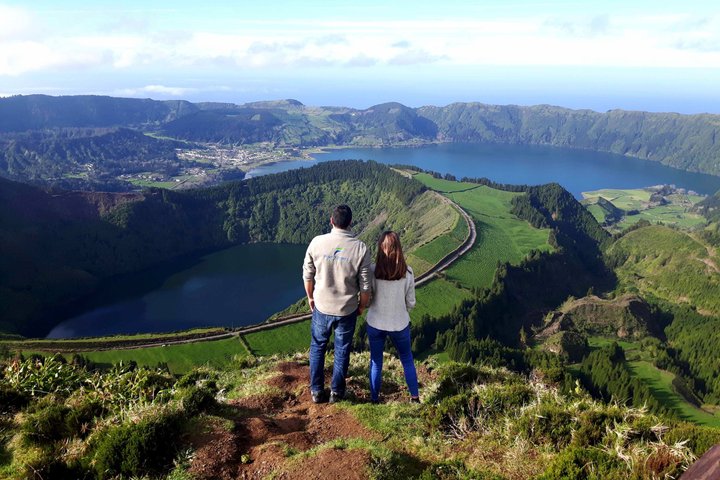São Miguel West Van Tour: Sete Cidades & Fogo Lake + Lunch, photo 1 of 14