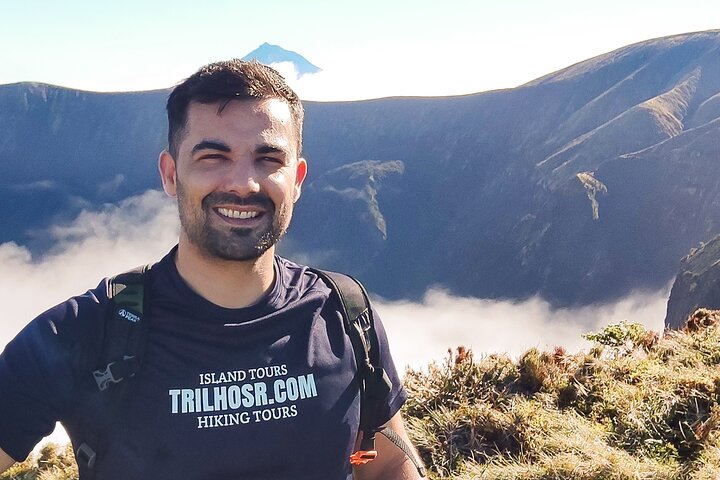 Faial Island: Full Day with Local Guide, Volcanoes and Landscapes, photo 3 of 33