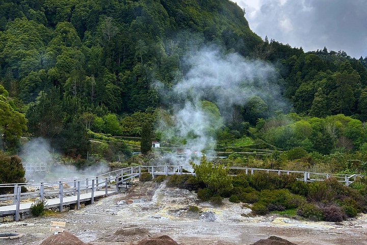 Furnas by Nightfall: Mystic Tour (Dinner included) - Hot Springs